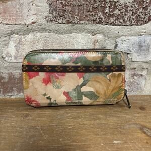 Patricia Nash Wallet Tropical Dreams Floral Leather